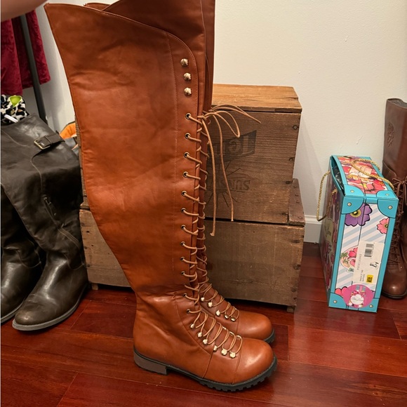 New Gorgeous Over the knee boots Size 9.5 - Picture 4 of 9